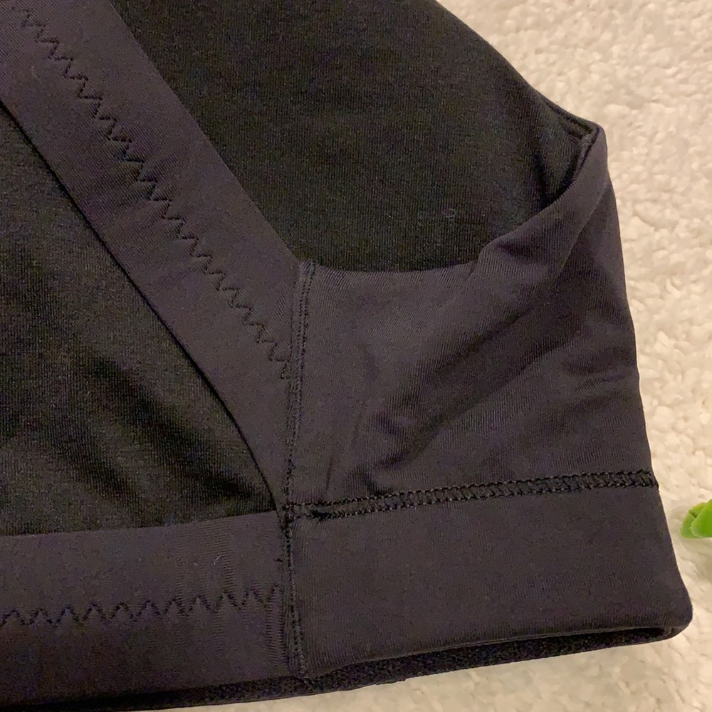 Lululemon In A Flash Bra II - Picture 5 of 10